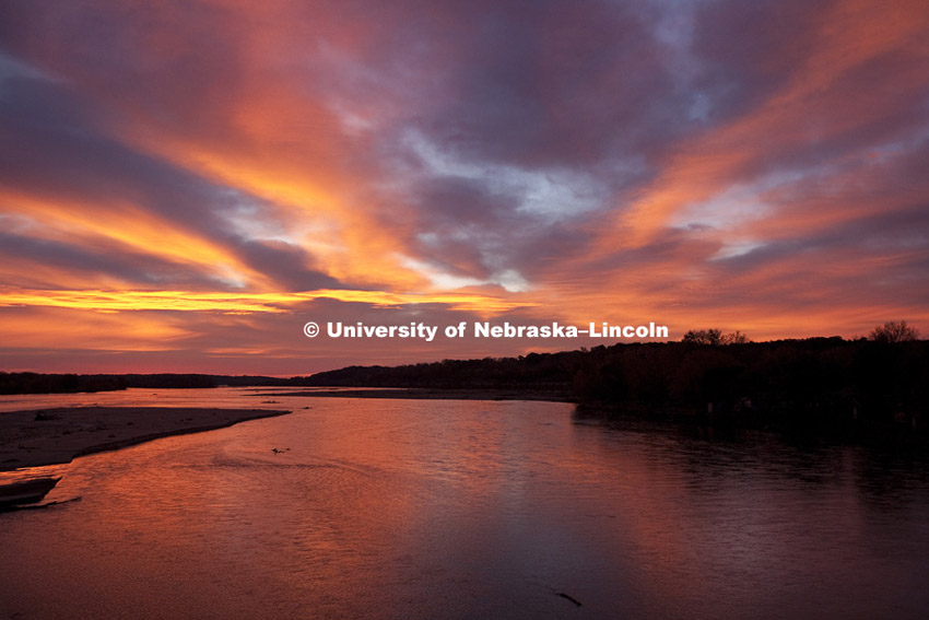 Platte River at sunrise photographed from the I-80 bridge. October, 25, 2010.   Photo by Craig Chandler / University Communications