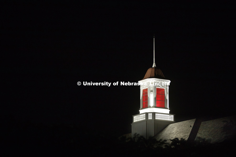 Love Library lit up the cupola with red lights for the evening on City Campus. September 26, 2016. Photo by Craig Chandler / University Communication Photograhphy.