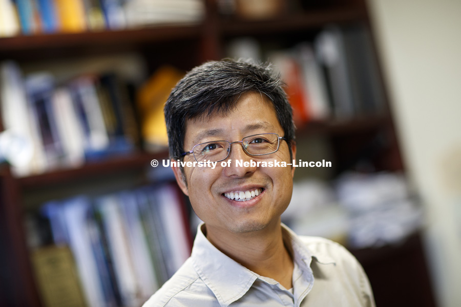Chi Zhang, Associate Professor - School of Biological Sciences, and Plant Science Innovation member. October 13, 2016. Photo by Craig Chandler / University Communication.