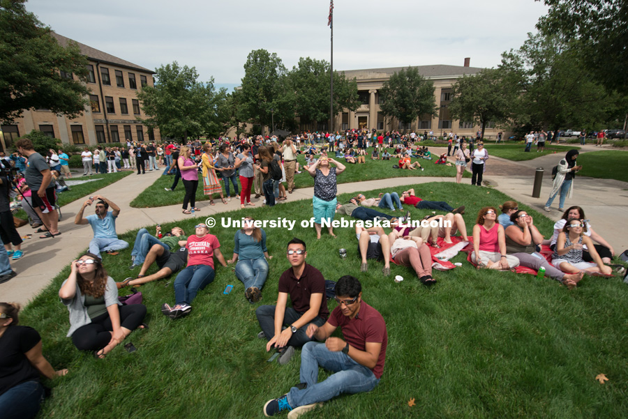 East campus students, faculty and staff at the University of Nebraska-Lincoln view the total solar eclipse phenomenon together, August 21, 2017. Photo by Greg Nathan, University Communication Photography.