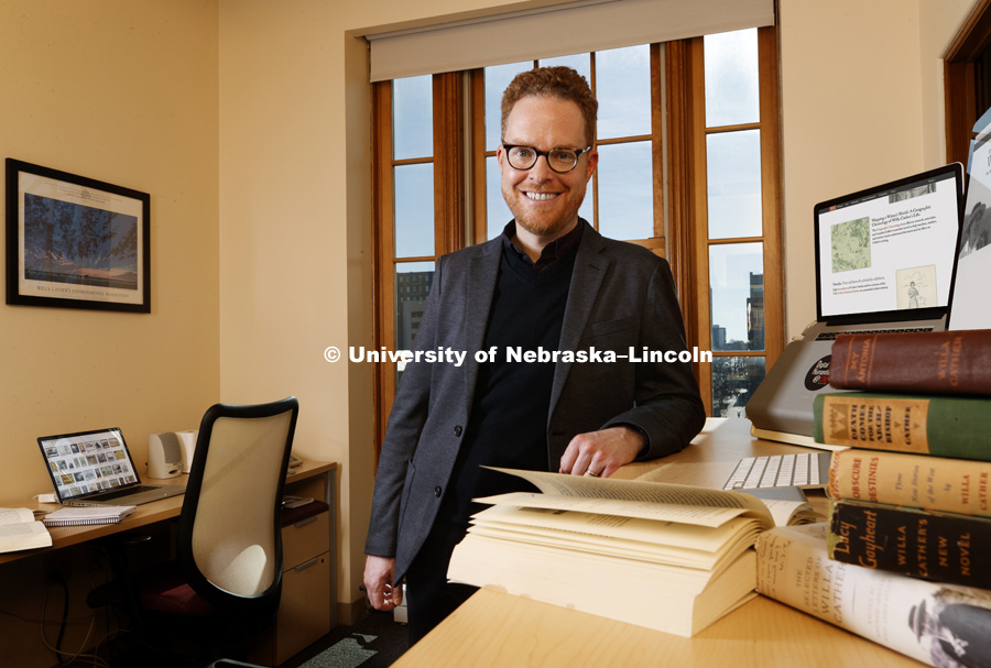 Andy Jewell, Professor of English, in his Love Library office. Jewell is the spring 2018 Nebraska Lecturer. January 29, 2018. Photo by Craig Chandler / University Communication.
