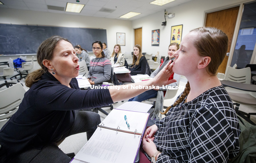 Cynthia Cress uses bubbles to teach students how to communicate with children in her SLPA 862A - Language Disorders in Special Populations - Birth to Three: Communication Assessment and Intervention course. February 15, 2019. Photo by Craig Chandler /