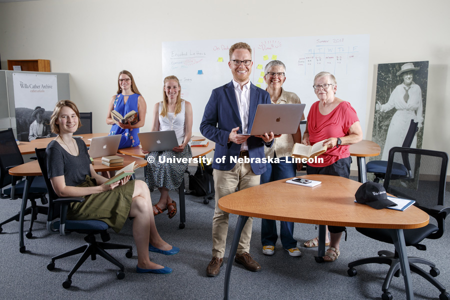 Andy Jewell and the Willa Cather research group. Pictured; Gabi Kirilloff, Emily Rau, Jessica Tebo, Andy Jewell, Melissa Homestead, Kari Ronning. June 5, 2018. Photo by Craig Chandler / University Communication.