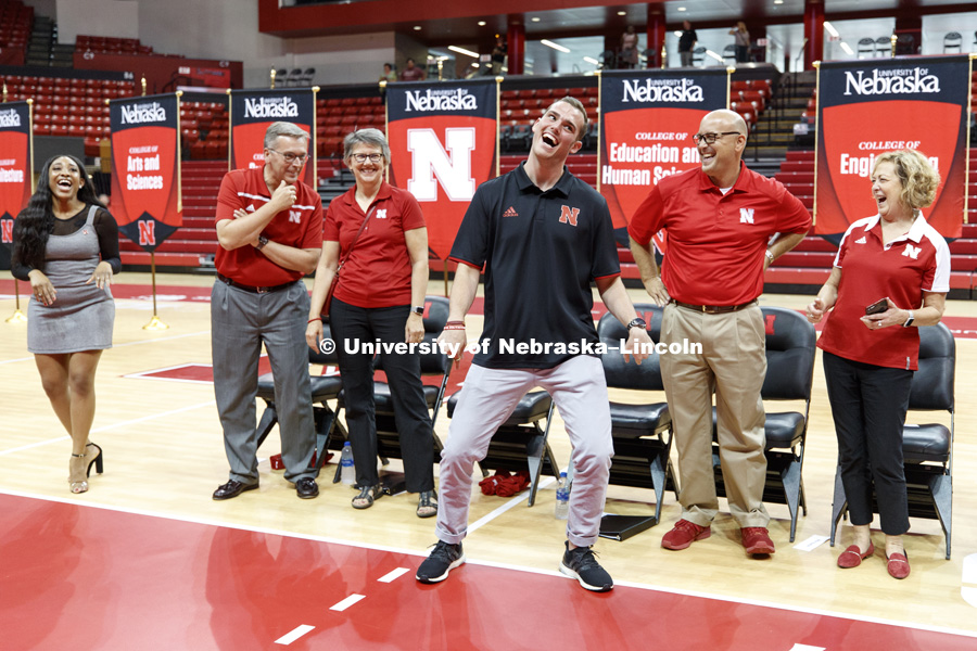 ASUN President Hunter Traynor shows his moves during a dance off with Herbie Husker at the new student convocation at Bob Devaney Sports Center. August 17, 2018. Photo by Craig Chandler / University Communication.