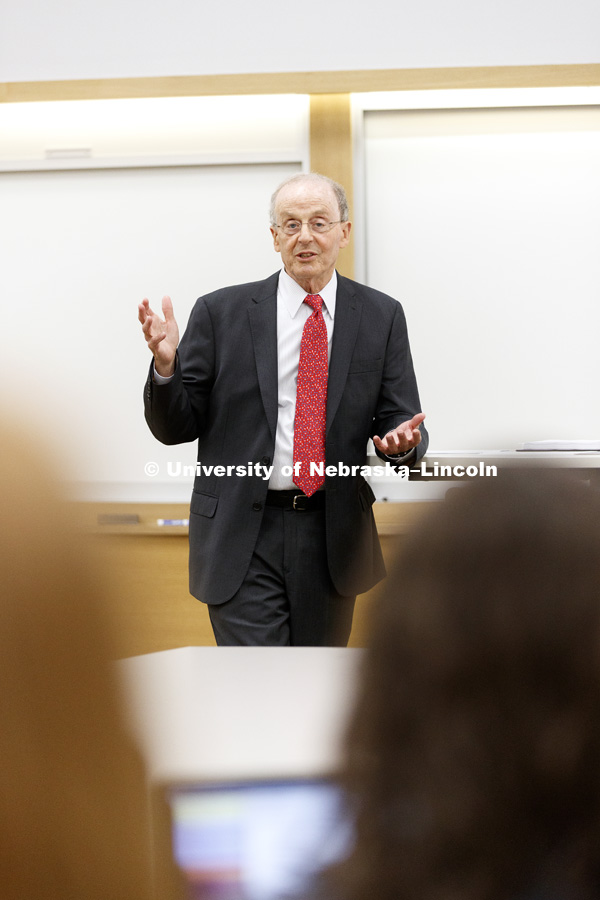 Harvey Perlman, professor of law and former UNL Chancellor, teaches  BLAW 375 - The Legal System, Lawyers, and the Common Law. College of Business photo shoot. September 5, 2018. Photo by Craig Chandler / University Communications.