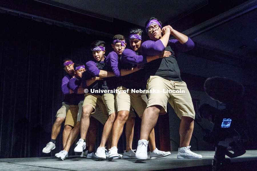 Sigma Lambda Beta performs. Chapters of Nebraska’s Multicultural Greek Council and National Pan-Hellenic Council compete for best fraternity and sorority stroll. September 7, 2018. Photo by Craig Chandler / University Communication.