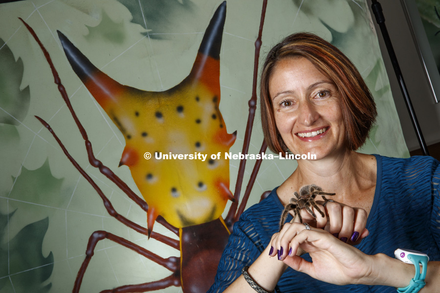 Arachnid researcher Eileen Hebets, Professor School of Biological Sciences, and the fall 2018 Nebraska Lecture presenter. September 18, 2018. Photo by Craig Chandler / University Communication.