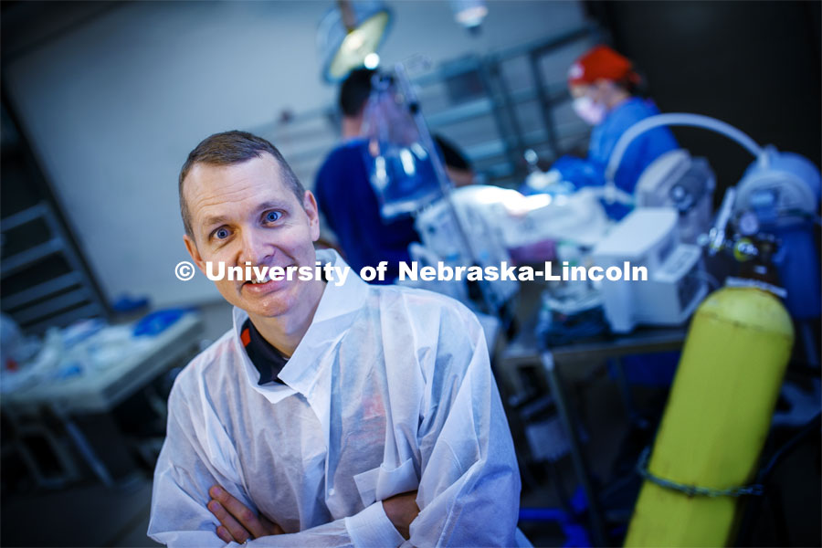Benjamin Terry, associate professor of mechanical and materials engineering, is collaborating with the University of Nebraska Medical Center and University of Colorado Boulder to develop a technology that can administer oxygen to military members being transported from remote locales. Photo used for 2018-2019 Annual Report on Research at Nebraska. June 18, 2017. Photo by Craig Chandler / University Communication.