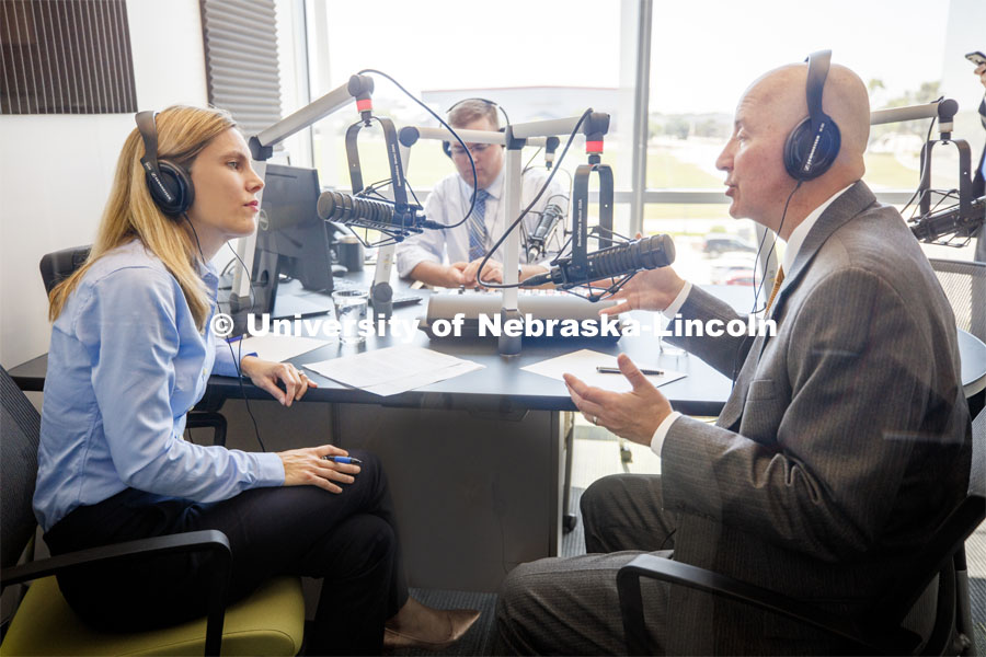 Yeutter Institute director Jill O’Donnell inteviews Nebraska Governor Pete Ricketts for the Institute's initial podcast on trade.  August 6, 2019. Photo by Craig Chandler / University Communication