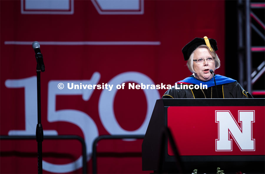Interim President of the University of Nebraska Susan Fritz gives the commencement speech. 2019 Summer Commencement at Pinnacle Bank Arena. August 17, 2019. Photo by Craig Chandler / University Communication.