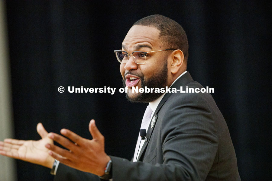 Maurice Stinnett, Vice President for Diversity and Inclusion with the BSE Global, delivers the keynote at the State of Diversity in the Union Ballroom. October 29, 2019. Photo by Craig Chandler / University Communication.