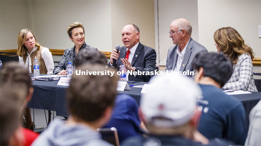 Senators (from left) Anna Wishart, Patty Pansing Brooks, Tom Brandt, Myron Dorn and Suzanne Geist speak during Tuesday's panel discussion. Breaking Through Politics: Meeting in the Middle is a panel discussion by 5 state senators on how they engage in civil discourse while working across the aisle. November 19, 2019. Photo by Craig Chandler / University Communication.