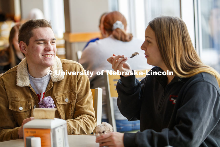 Abel Sandoz Dining Center photo shoot. Students eating gelato. March 3, 2020. Photo by Craig Chandler / University Communication.