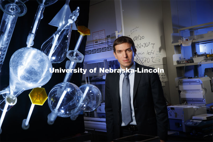 Alexander Sinitskii was awarded a three-year, $4.5 million grant from the U.S. Department of Defense’s Office of Naval Research will fund the interdisciplinary, multi-institution research project led by the University of Nebraska–Lincoln. June 22, 2020. Photo by Craig Chandler / University Communication.