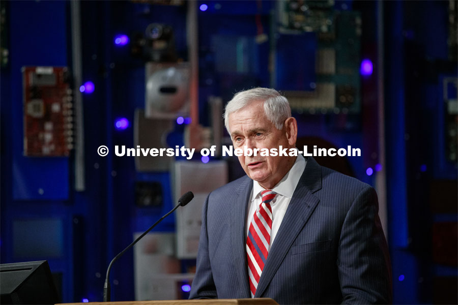 Robert Hinson, USAF, Lt. Gen (Ret) speaks at the press conference announcing that the University of Nebraska’s National Strategic Research Institute has been awarded a new five-year, $92 million contract through U.S. Strategic Command. The grant allows the institute to continue research into national security and defense. September 15, 2020. Photo by Craig Chandler / University Communication.