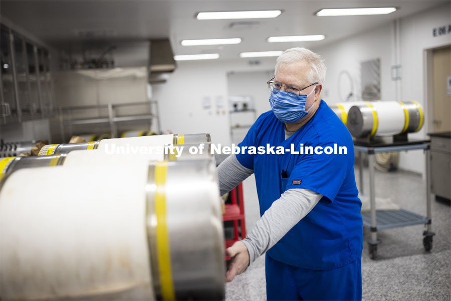 Robert Schmaltz, manager of the Gnotobiotic Mouse Facility, uses an autoclave to sterilize supply cylinders containing food and bedding for the mice. Photos of the new Gnotobiotic Mouse Facility - Nebraska Food for Health Center. November 19, 2020. Photo by Craig Chandler / University Communication.