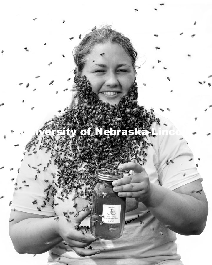 Shelby Kettle, Engler Agribusiness Entrepreneur. Shelby sports a Bee beards in Judy Wu-Smart’s UNL Bee Lab. The lab took an afternoon away from bee keeping to have some fun and create bee beards. May 11, 2021. Photo by Craig Chandler / University Communication.  