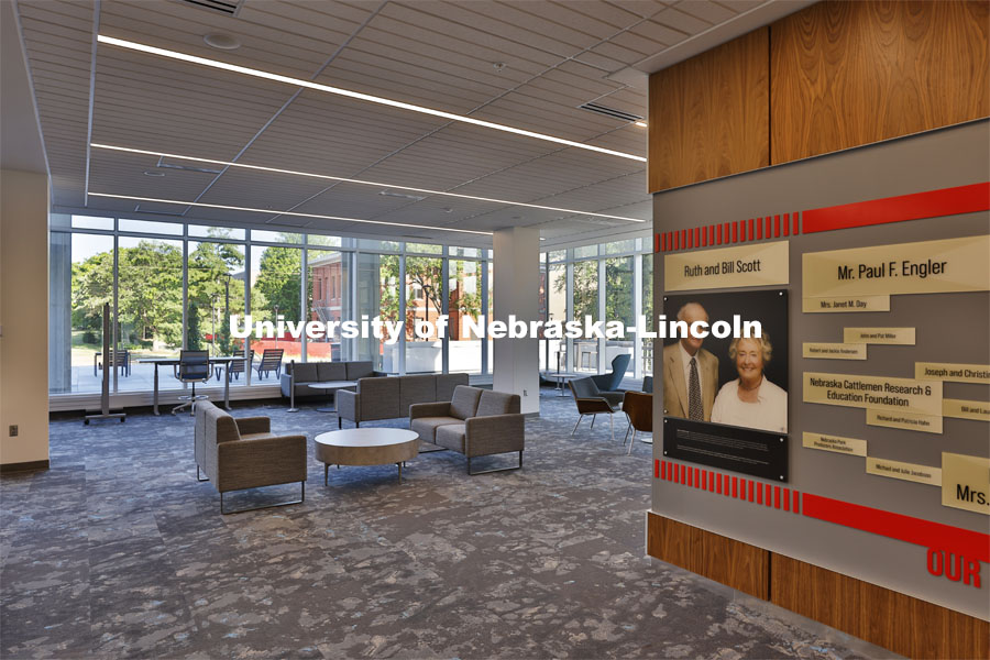 Interior of the Dinsdale Family Learning Commons. June 16, 2021. Photo by Craig Chandler / University Communication.
