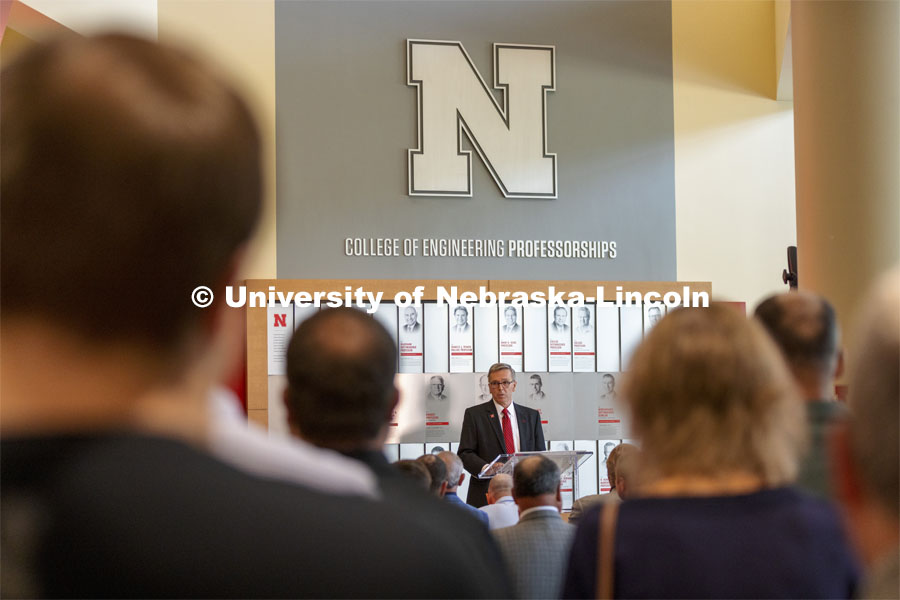 Chancellor Ronnie Green delivers remarks to the crowd where more than 100 Huskers — including donors, current students and campus leaders — attended a June 28 groundbreaking for the University of Nebraska–Lincoln’s privately-funded, $97 million Kiewit Hall. The celebration included presentations inside of Othmer Hall, which is located immediately west of the Kiewit Hall construction site. Othmer will link to Kiewit and other portions of the engineering instruction complex. Kiewit Hall groundbreaking for the new College of Engineering building. June 28, 2021. Photo by Craig Chandler / University Communication.