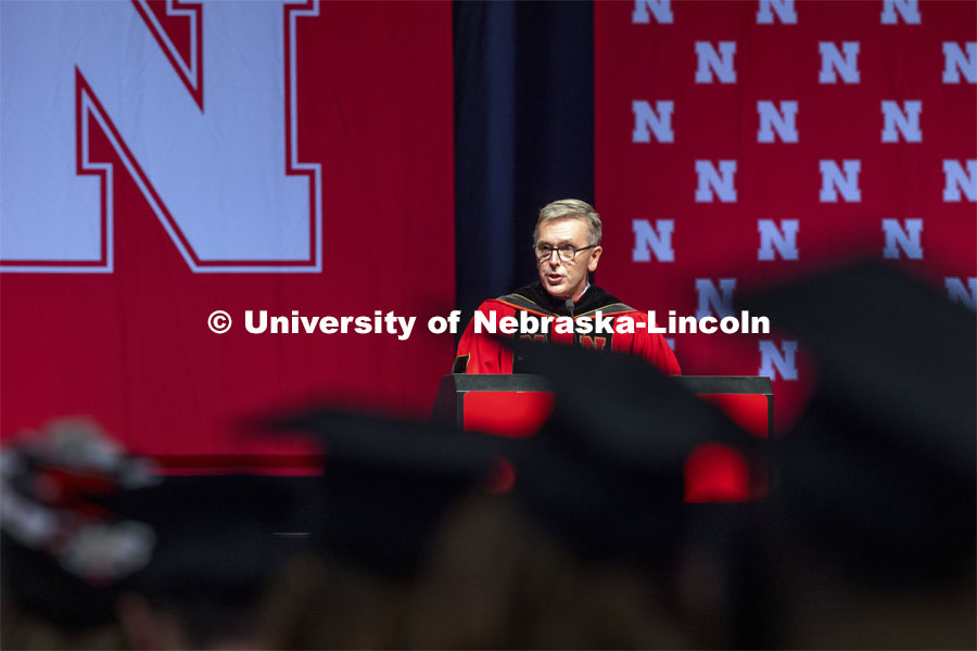 Chancellor Ronnie Green addresses the 2021 and 2020 graduate commencement crowd. Summer Graduate Commencement at Pinnacle Bank Arena. August 13, 2021. Photo by Craig Chandler / University Communication.