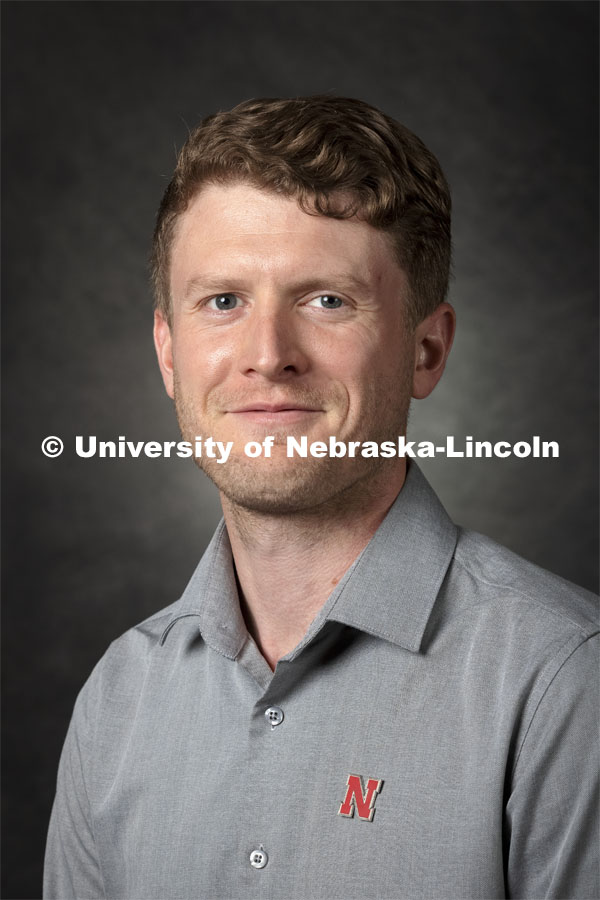 Studio portrait of Gavin Cotterill, Research Assistant Professor, Wildlife Disease Ecologist, School of Natural Resources. 2021 New Faculty Orientation. August 18, 2021. Photo by Craig Chandler / University Communication.