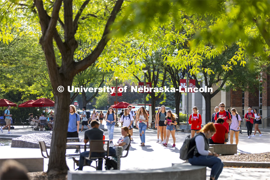 Union Plaza became vibrant again for the first day of classes for fall semester. August 23, 2021. Photo by Craig Chandler / University Communication.