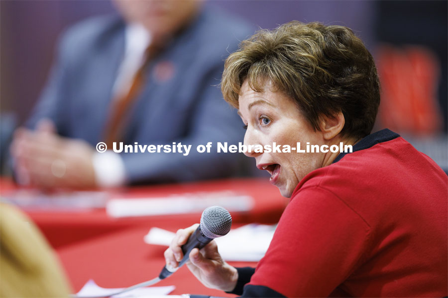 Mary LaGrange, interim Vice Chancellor for Business and Finance, talks to the group. Chancellor’s group discussing N2025. February 28, 2020. Photo by Craig Chandler / University Communication.
