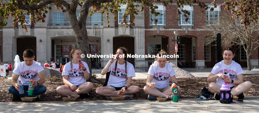 The Big Event is organized annually by the Association of Students of the University of Nebraska (ASUN). Since 2006, more than 37,500 students at the University of Nebraska–Lincoln have completed 1,687,500 volunteer hours during The Big Event. April 23, 2022. Photo by Gus Kathol / University Communication.