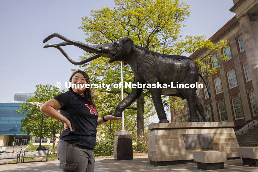 Archie the mammoth sculpture brings joy to Sara Segal. ASEM CoCreate story. May 9, 2022. Photo by Craig Chandler / University Communication.