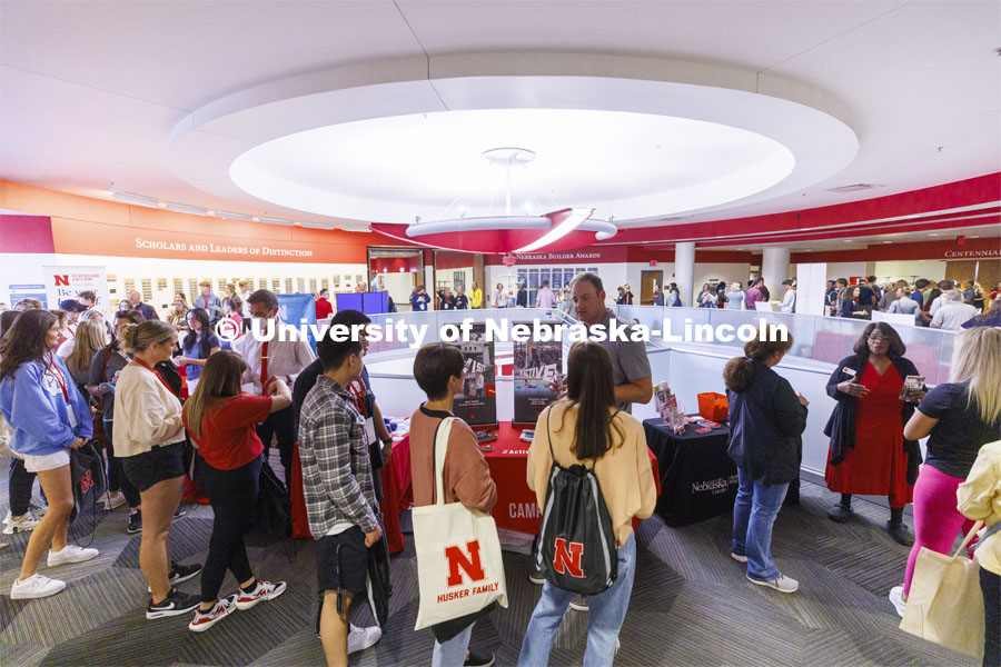New Student Enrollment students and parents pass through the second floor rotunda to pick up information before the start of New Student Enrollment. June 1, 2022. Photo by Craig Chandler / University Communication.