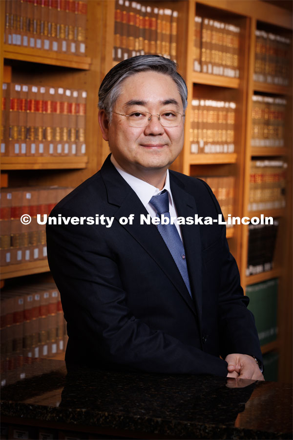 Steve Lee, Visiting Professor of Law, College of Law.  October 18, 2022. Photo by Craig Chandler / University Communication. 