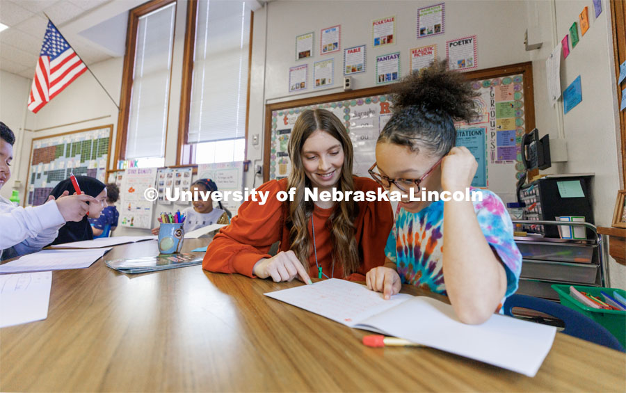 Morgan Twiss, a senior in elementary education from Central City, student teaches in Amy Pinegar’s 2nd grade Elliott Elementry classroom. March 24, 2023. Photo by Craig Chandler / University Communication.