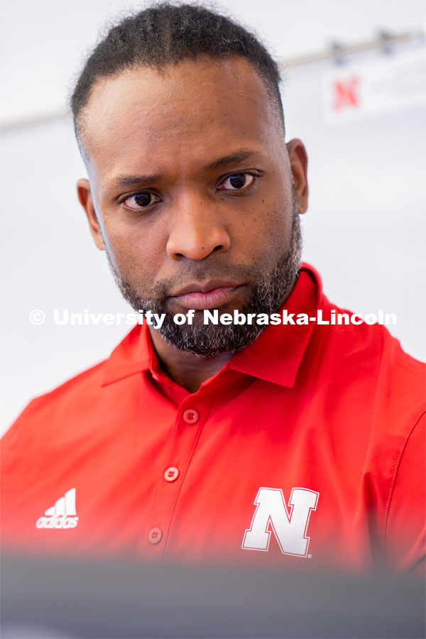 Ahman Green pulls up an assignment on Canvas during his Intro to Esports class in Andersen Hall. April 19, 2023. Photo by Jordan Opp for University Communication.