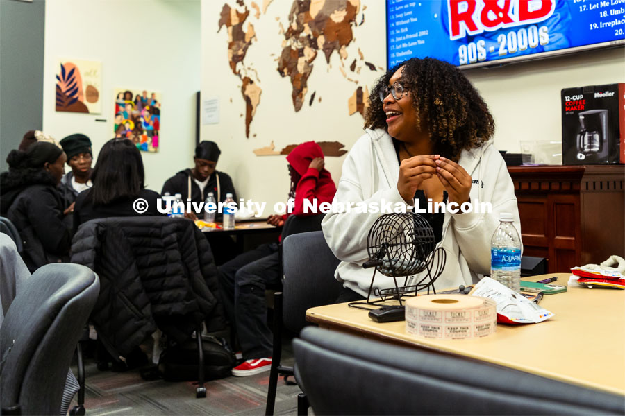 Students take some time to relax and enjoy snacks with the OASIS Student Advisory Board de-stress event in the Gaughan Center. December 5, 2023. Photo by Jonah Tran / University Communication and Marketing.