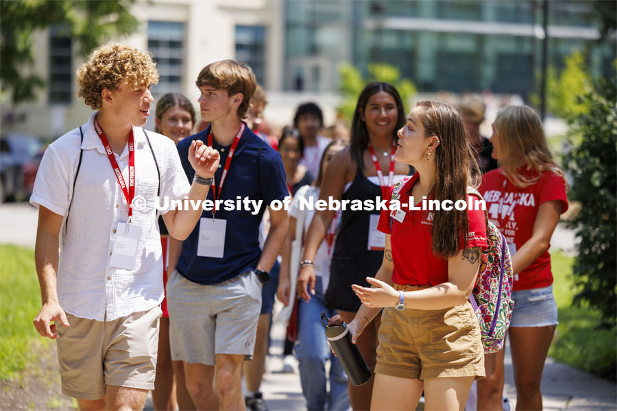 NSE campus tours. Final day of 2024 New Student Enrollment. July 11, 2024. Photo by Craig Chandler / University Communication and Marketing.