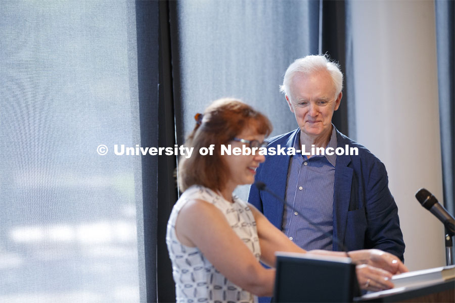 Senator Bob Kerrey speaks to Reinvention Collaborative higher education conference at Lied Commons. 