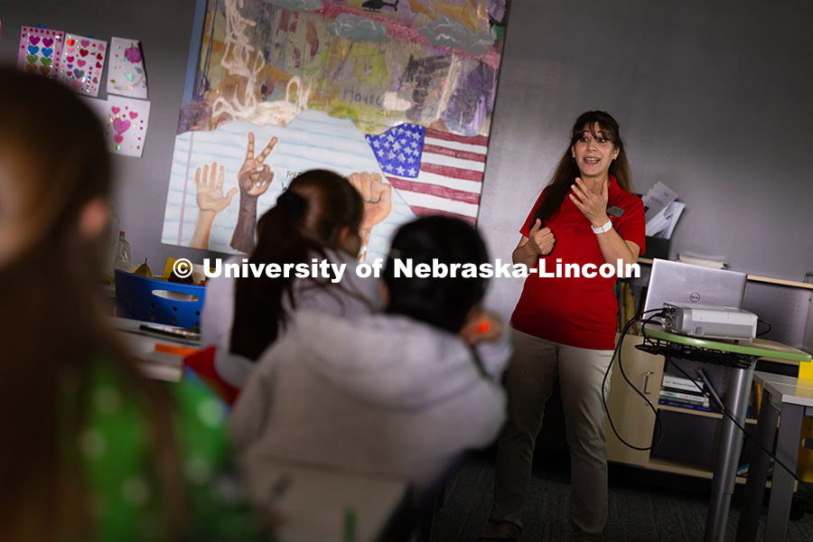 250620_Nutrition_606.jpg Zahraa Rida speaks to a classroom of immigrants and refugees at the Center for People about healthy
