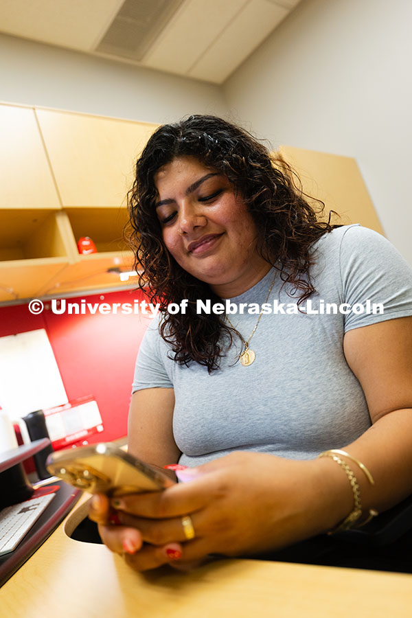 250624_Navigators_0697.jpg Academic navigators, like Josselyn Vazquez-Catalan, can communicate with students through text messa