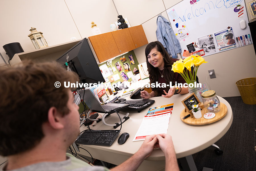 250624_Navigators_1042.jpg Selma De Anda Gallegos shares information about the Explore Center with Jacob Behnk, a senior studyi