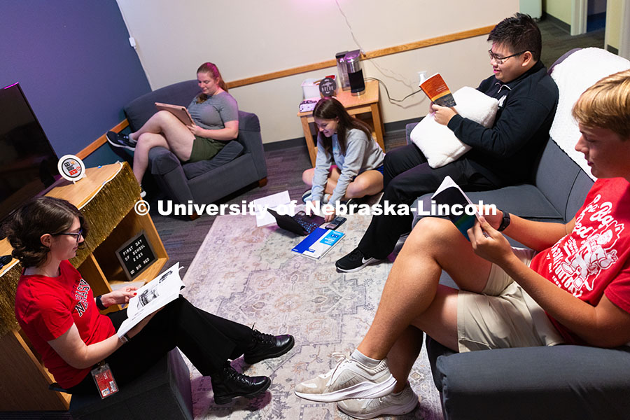 Honors Program students hang out and study in the common space of a Knoll Residential Center suite. 