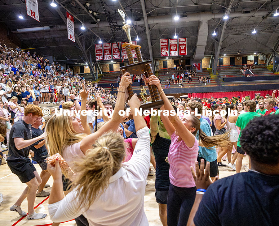 250929_Showtime 2025_2776.jpg Triad 2: Beta Theta Pi, Delta Gamma and Sigma Alpha holds up the first-place trophy after winning sh