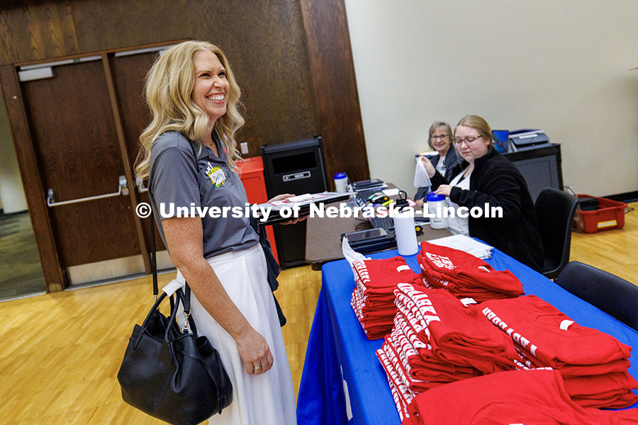 251002_Zaborowski_010.jpg Shelley Zaborowski, Associate Director of the Alumni Association, checks in to donate blood during H