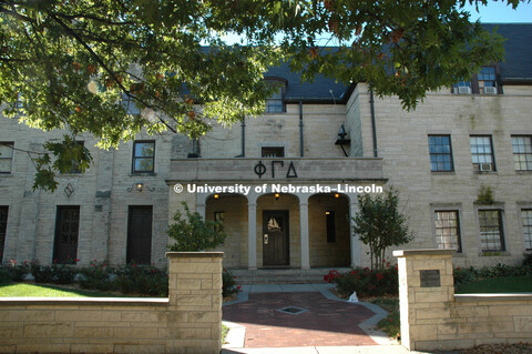 Greek Houses, Phi Gamma Delta, Exterior, 071009, 