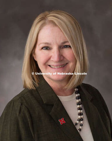 Studio portrait of Amy Struthers, Interim Dean for the College of Journalism and Mass Communications