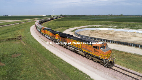 Loop track for grain unit train loading west of Fairmont, Nebraska at CPI Cooperative Producers Inc.