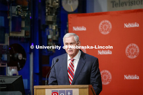 Robert Hinson, USAF, Lt. Gen (Ret) speaks at the press conference announcing that the University of 