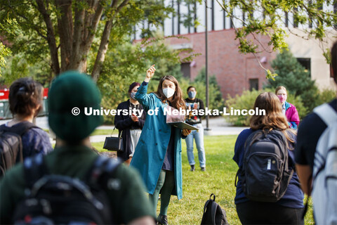 Since 1945 students re-perform Yvonne Rainer’s 1963 dance work “We Shall Run” in the courtyard