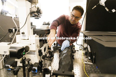 Mohammadjavad Dowran works with diamond quantum sensing microscopes in Abdelghani Laraoui’s lab. C