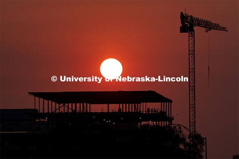 Campus sunrise by Kiewitt Hall construction on city campus. September 8, 2022. 