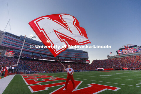 Nebraska’s cheerleaders and spirit squads cheer for the players. Nebraska vs. Georgia Southern foo